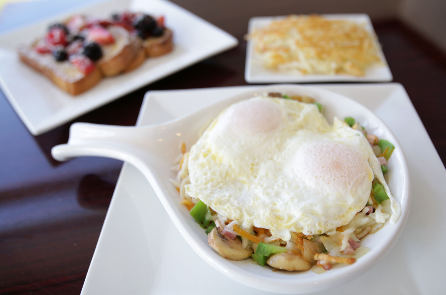 Lola's Cafe skillet